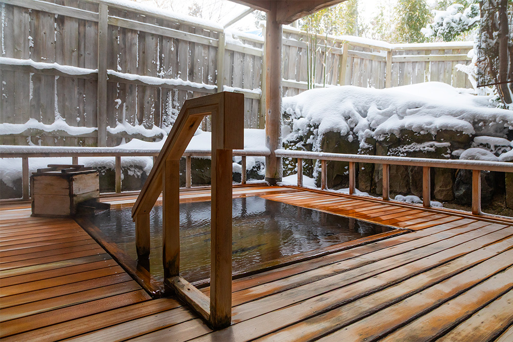 ヒバ造り露天風呂